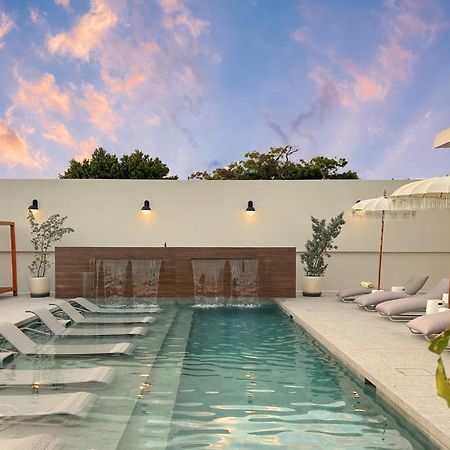 Bali Posh Hotel Pr Carolina Exterior photo
