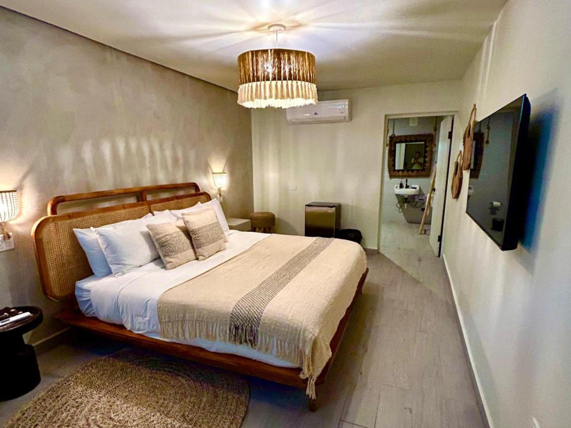 Bali Posh Hotel Pr Carolina Exterior photo