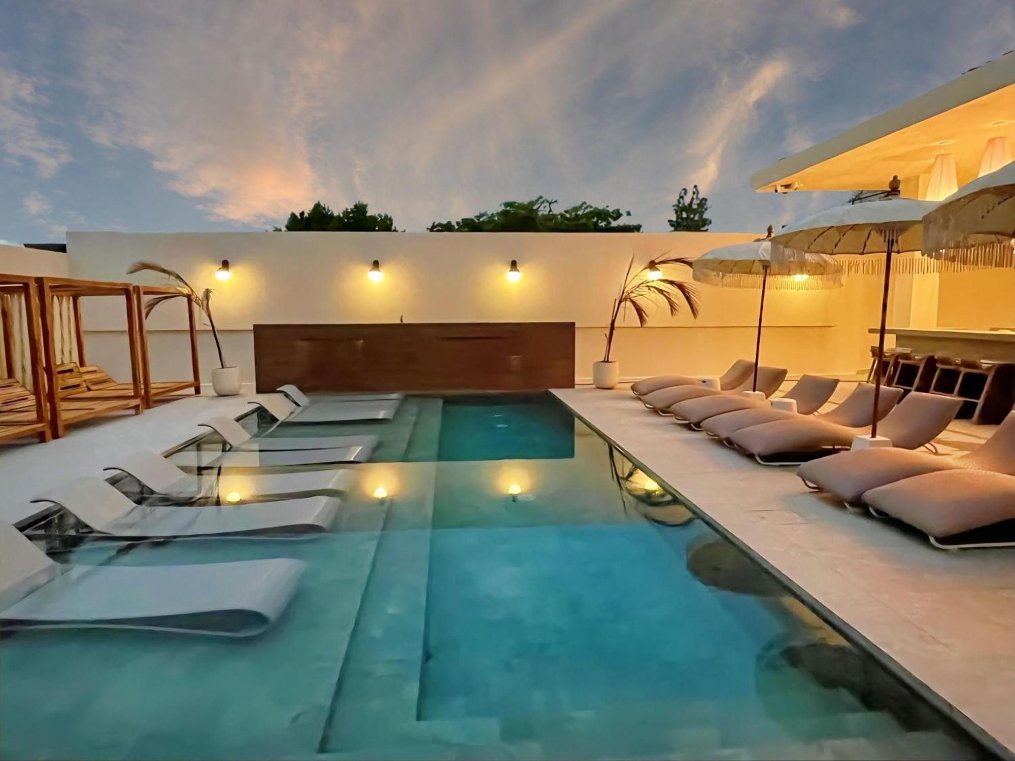 Bali Posh Hotel Pr Carolina Exterior photo