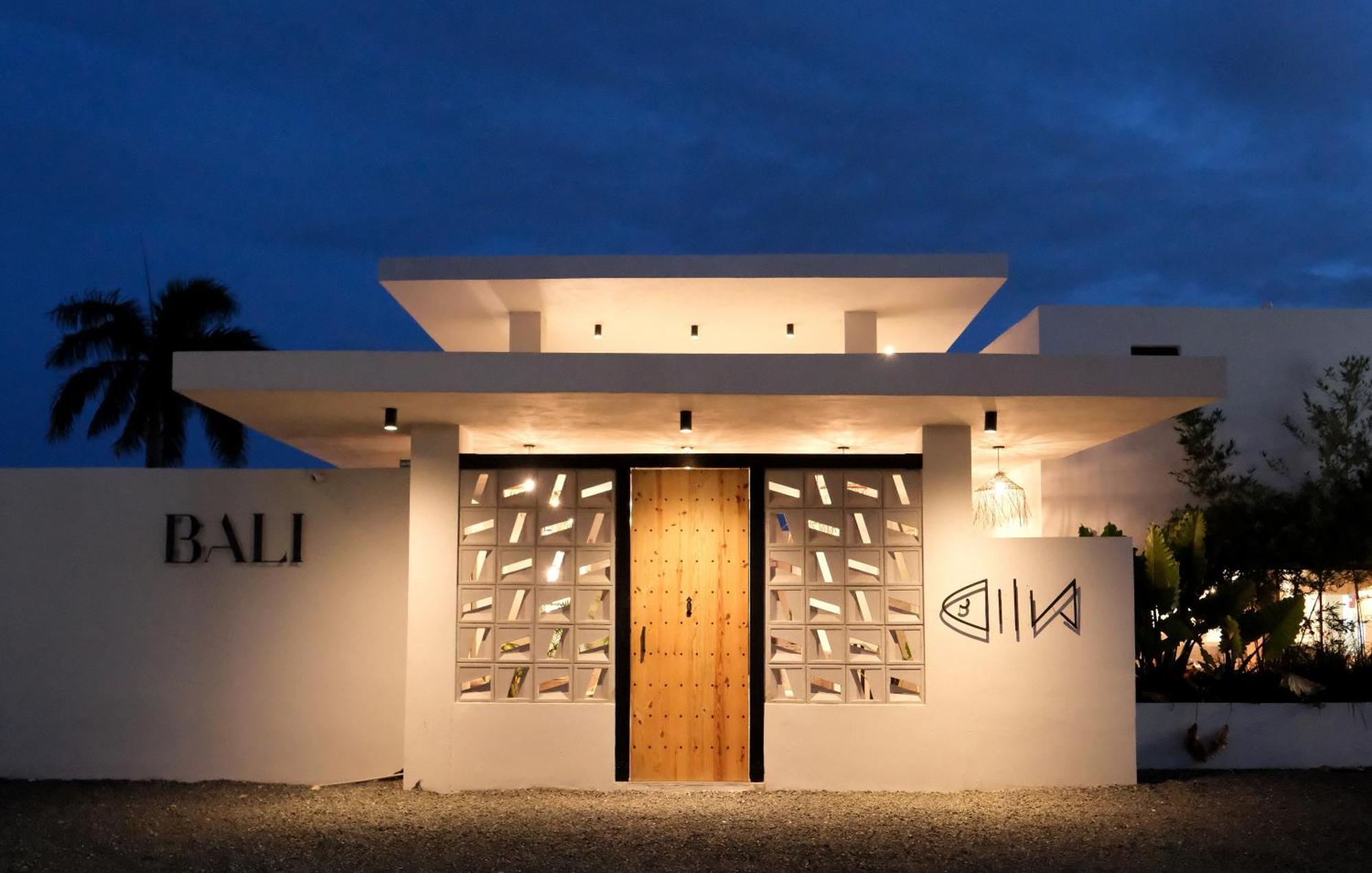 Bali Posh Hotel Pr Carolina Exterior photo