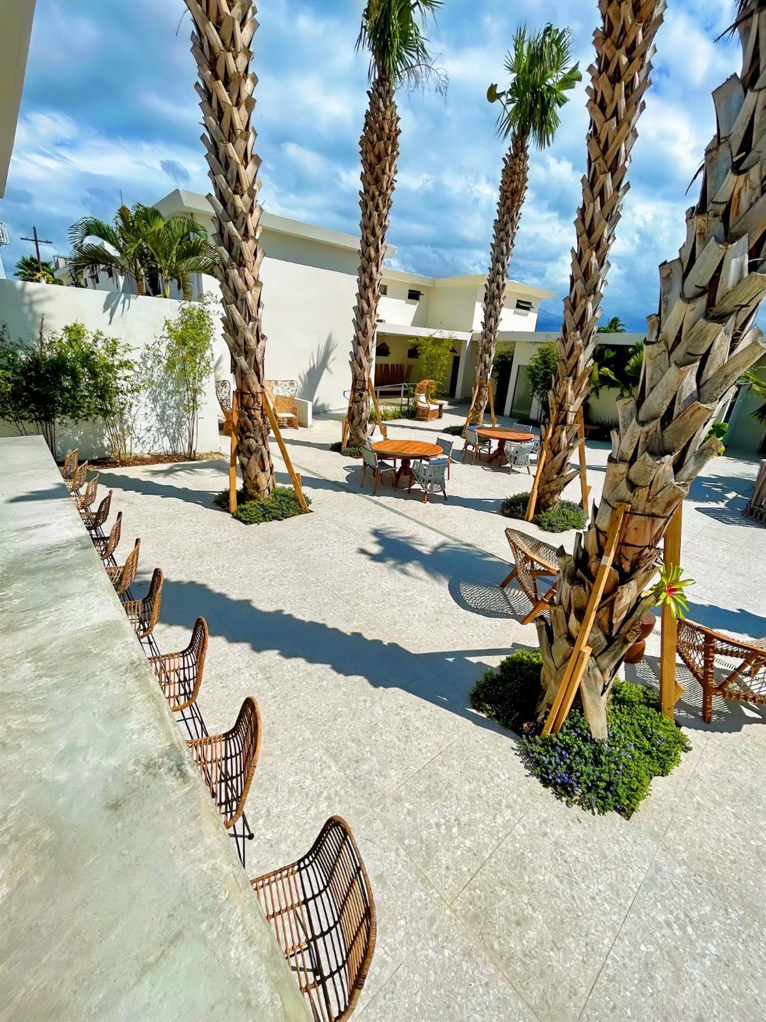 Bali Posh Hotel Pr Carolina Exterior photo